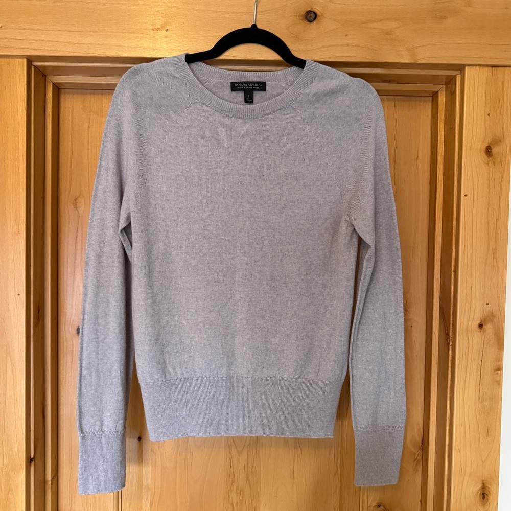 Banana Republic Merino Wool Crew Neck